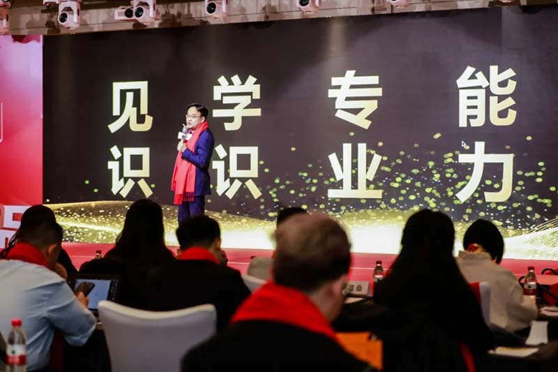歐賽斯創(chuàng)始人年會(huì)演講實(shí)錄：作品2023-感動(dòng)超越